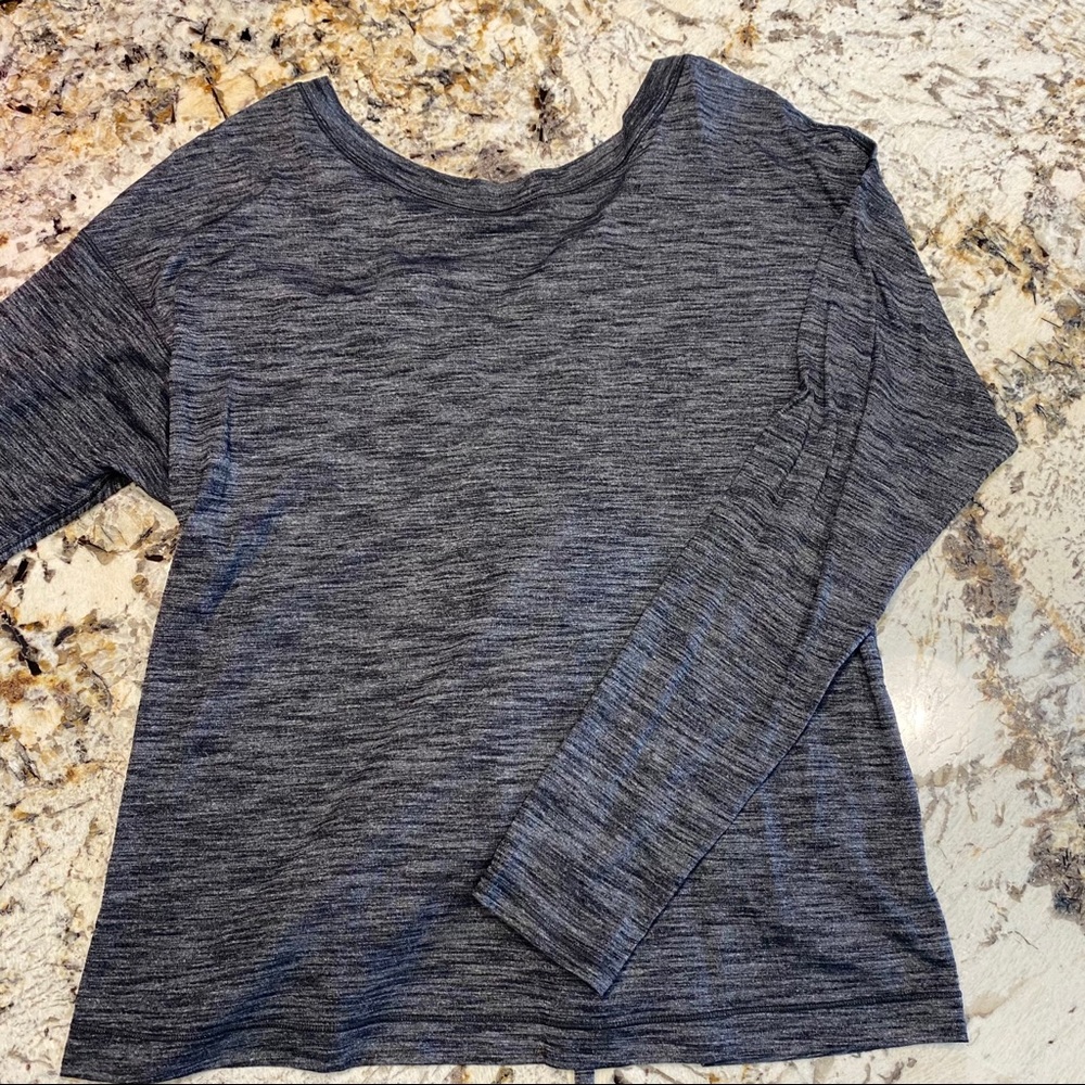 Lululemon long sleeve top